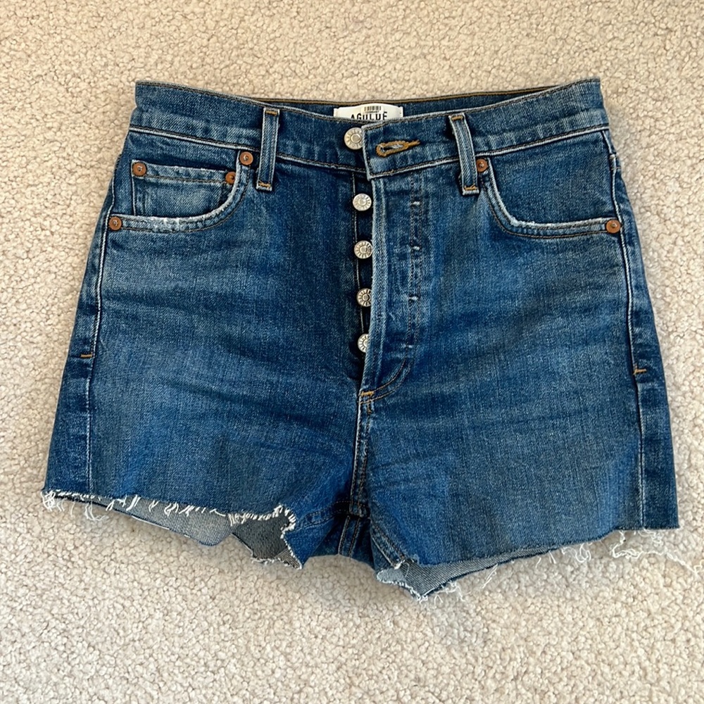 Agolde cut off denim shorts size 25